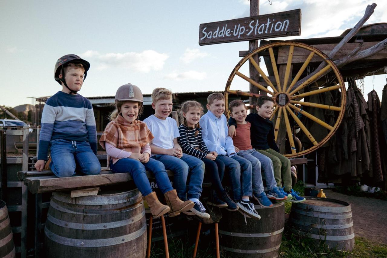 פוקולבין Hunter Valley Resort, Hunter Farm Adventure Centre & 4 Pines At The Farm מראה חיצוני תמונה